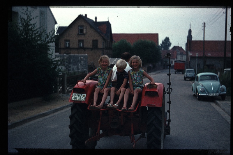 02.Gronau aug 1970 Ernst,Brigitte,Marion,Peter.JPG